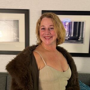 Meet your Posher, Laura